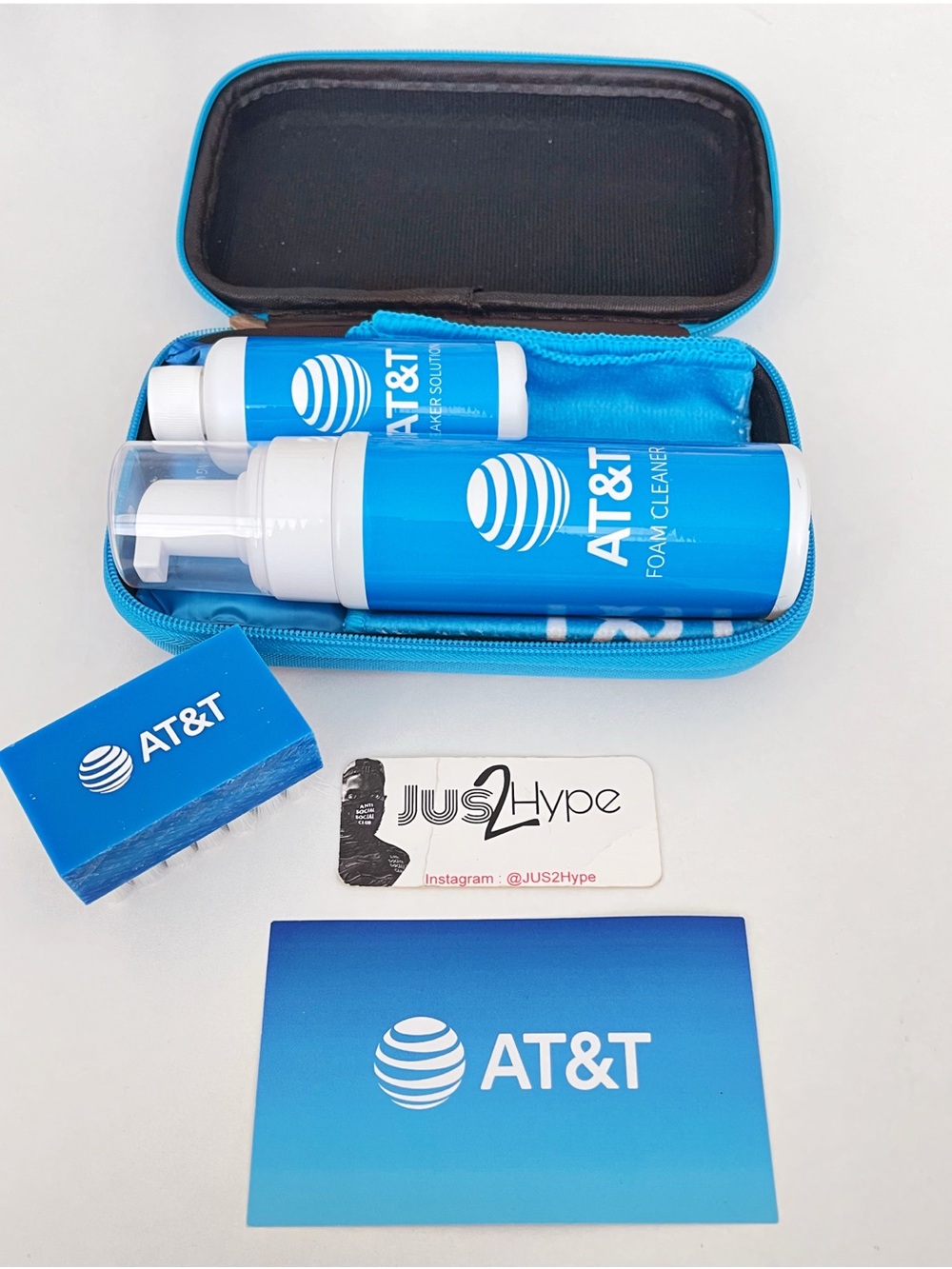 AT&T Sneaker Cleaner Kit - Picture 2 of 3